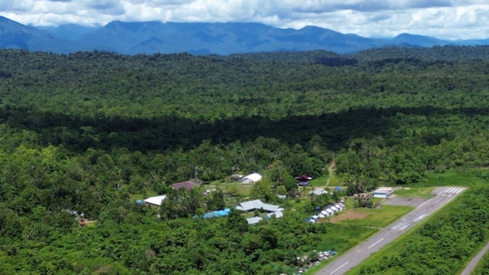 Aerial Bandar Udara Akimuga 2