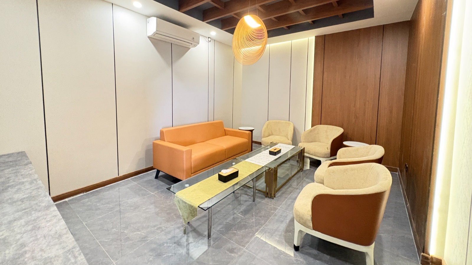 Lounge 2 Terminal UPBU Budiarto