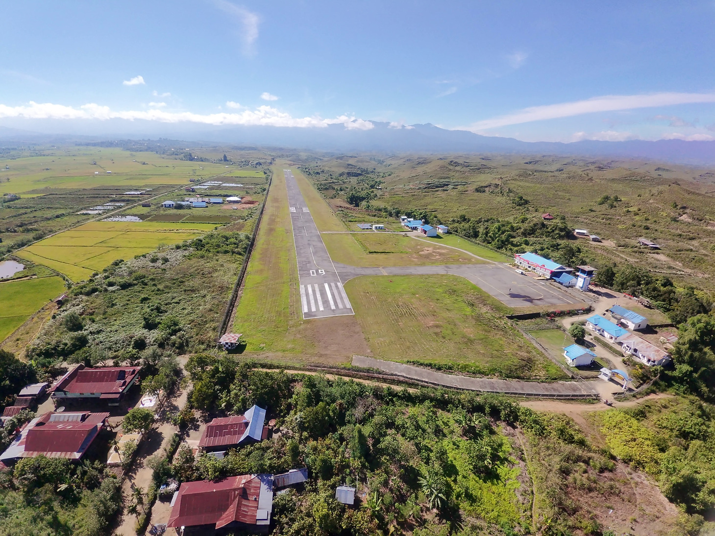 Runway 09