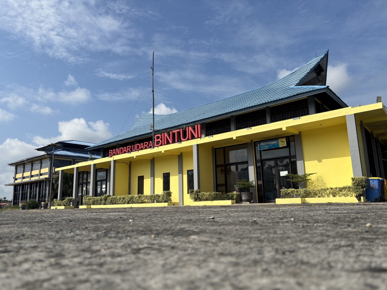 bandar-udara-bintuni-2.jpg