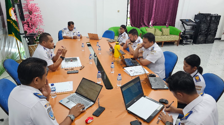 Rapat Pengelola Keuangan