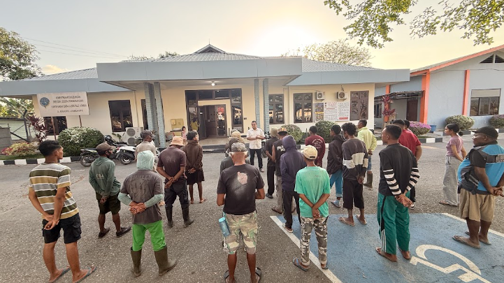 Penutupan Padat Karya Tahap III