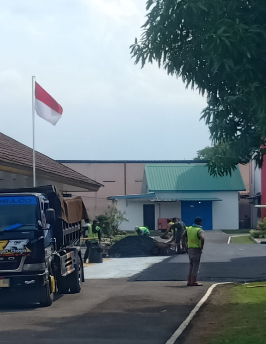 Overlay jalan inspeksi sekitar kantor & terminal