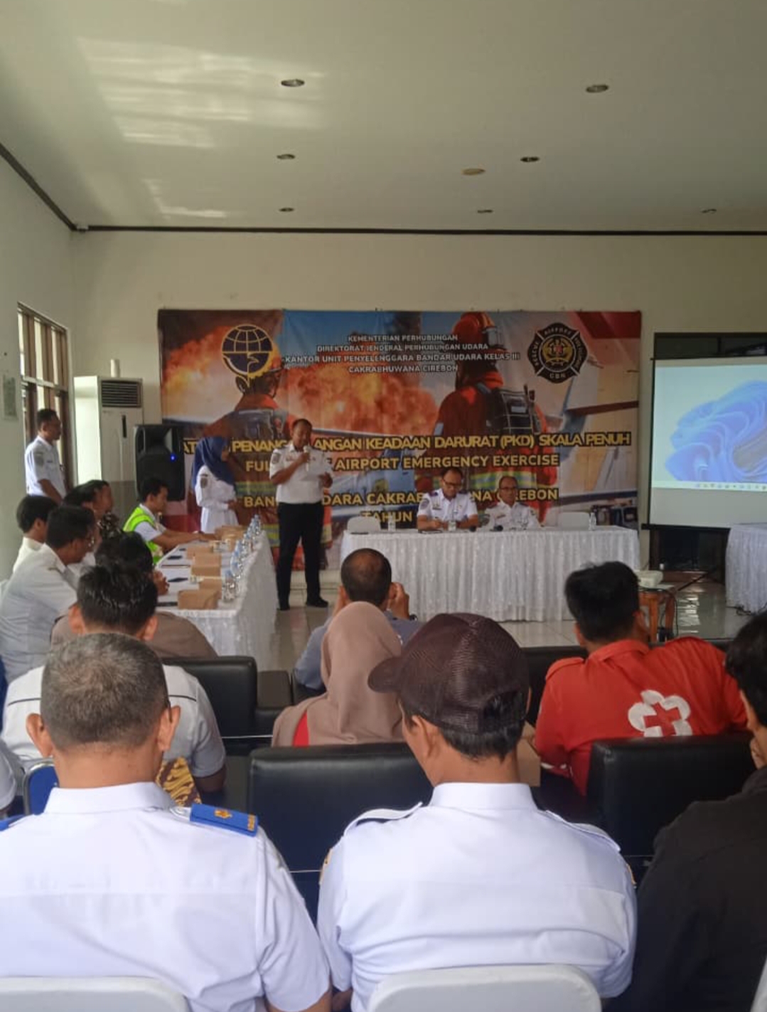 Rapat koordinasi Penanganan Keadaan Darurat