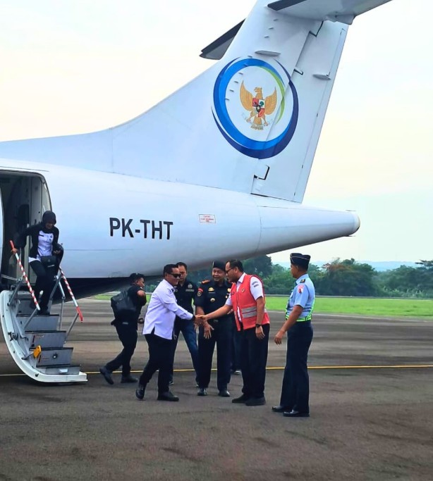 Charter Flight Kementerian Kelautan dan Perikanan RI