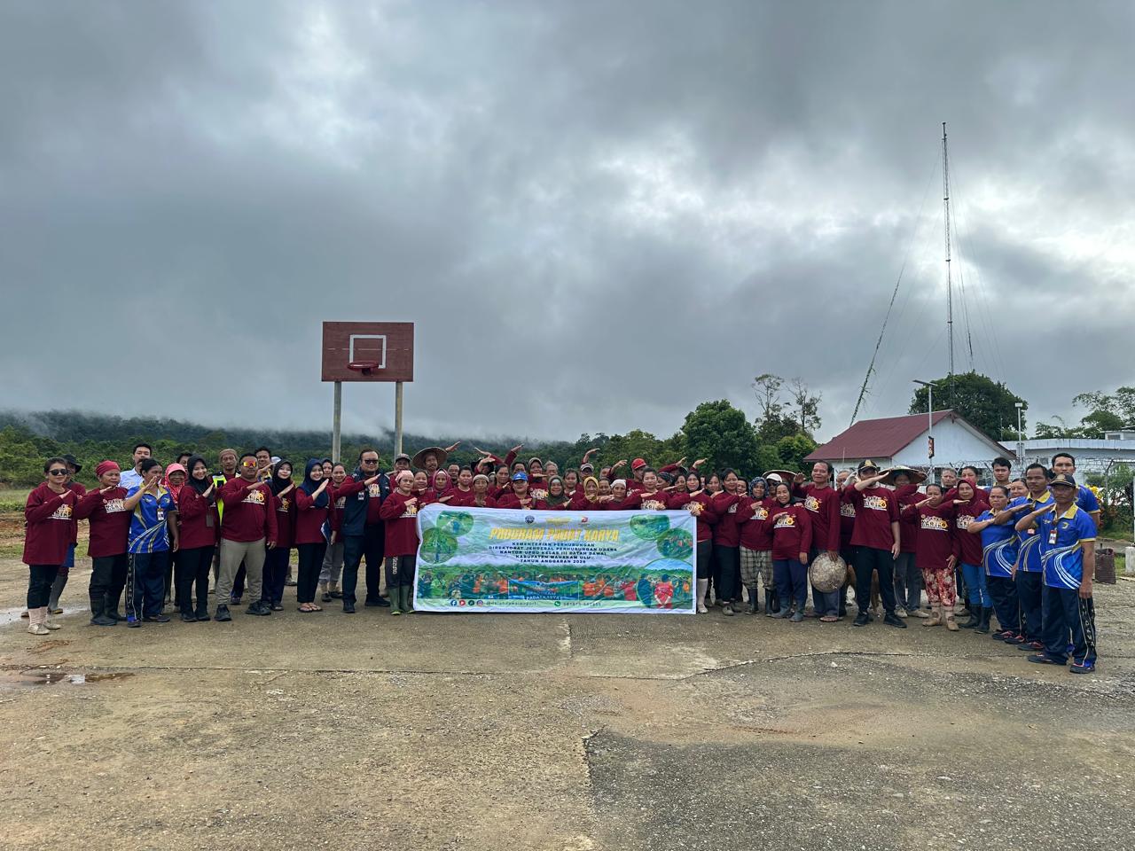 Program Padat Karya di UPBU Datah Dawai