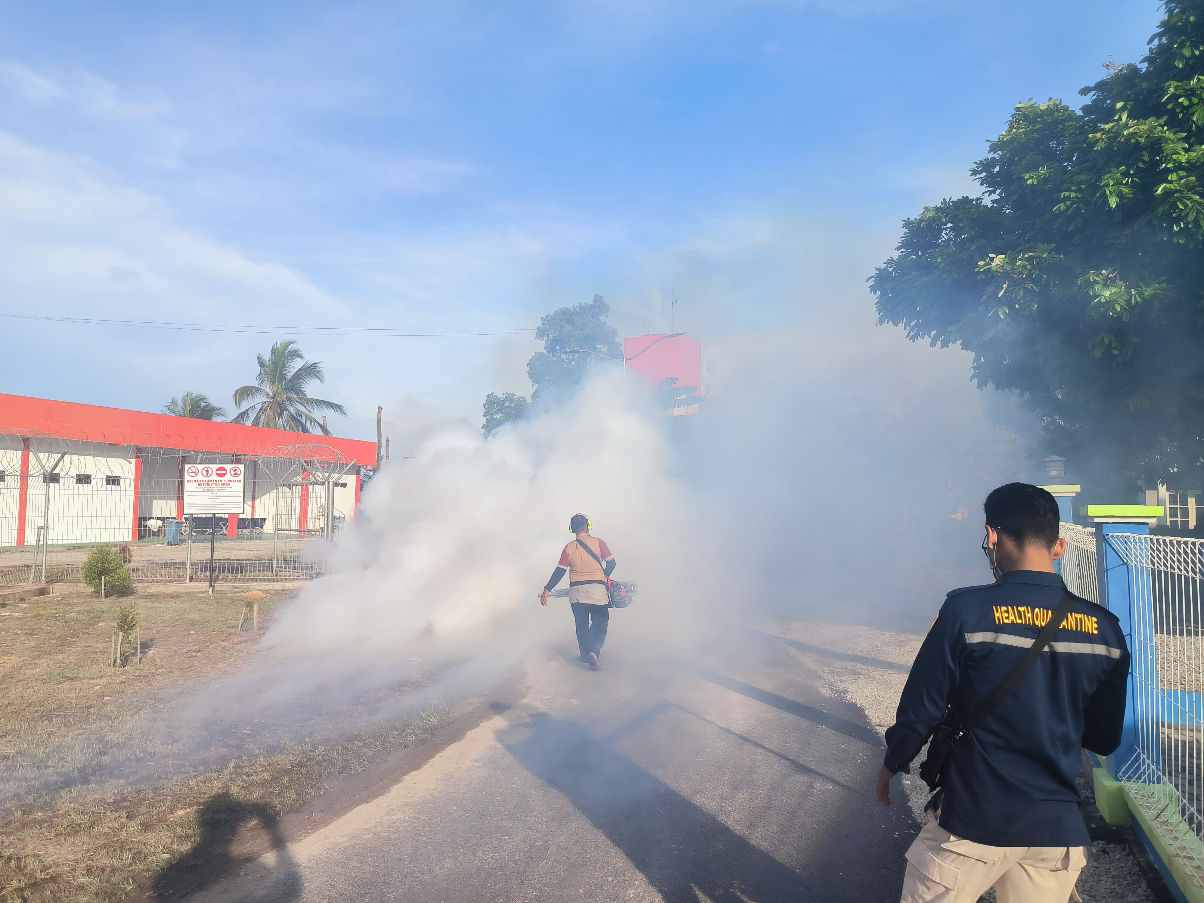 Gambar kegiatan dengan judul Kegiatan Fogging