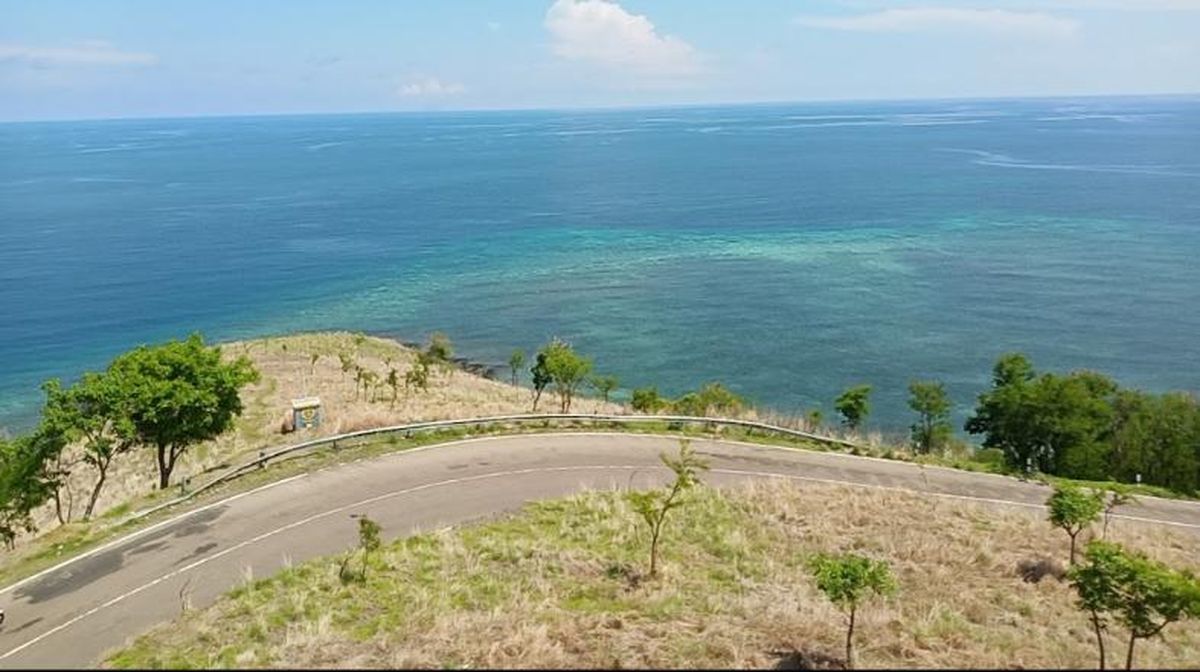 Pantai Tanjung Kajuwulu