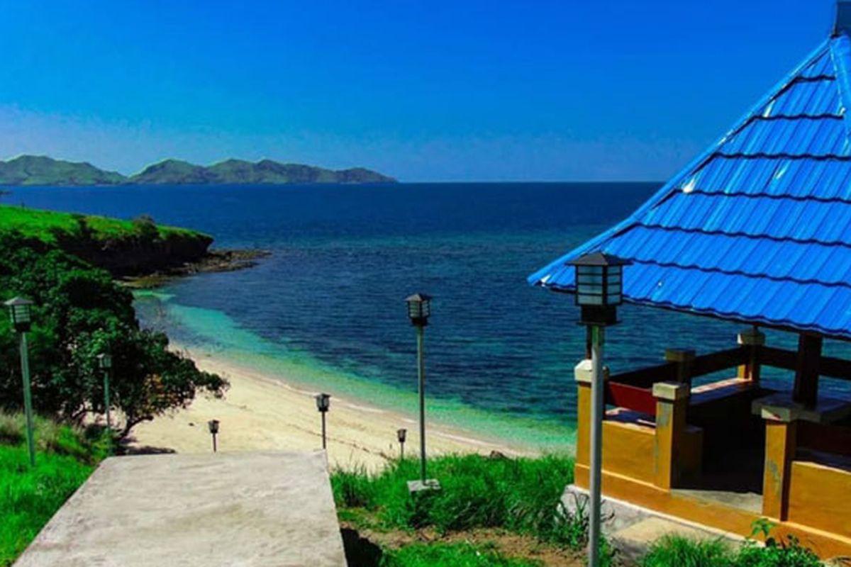 Pantai Tanjung Kajuwulu - 3