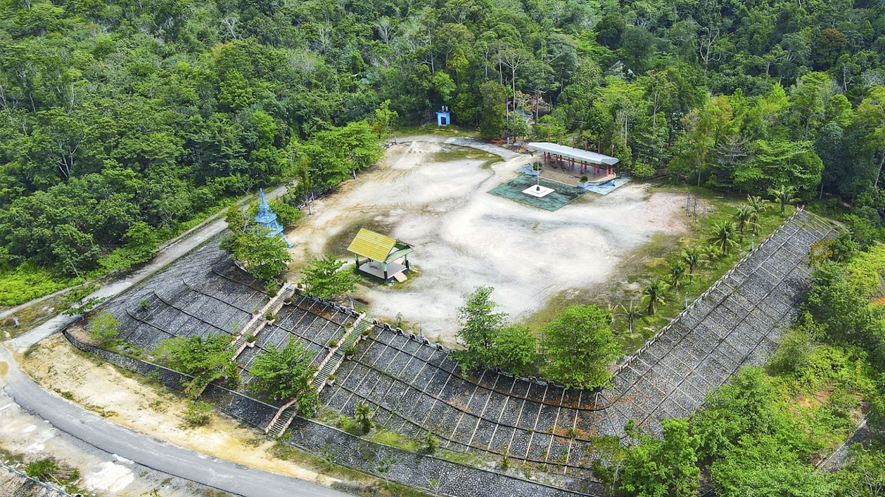 BUMI PERKEMAHAN PANGLIMA BATUR - 5