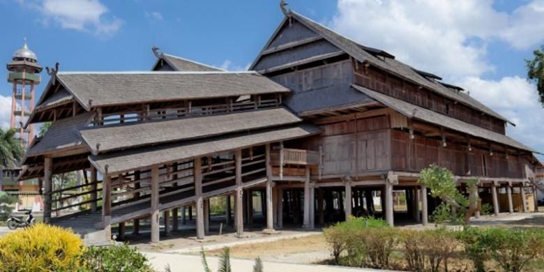Istana Dalam Loka