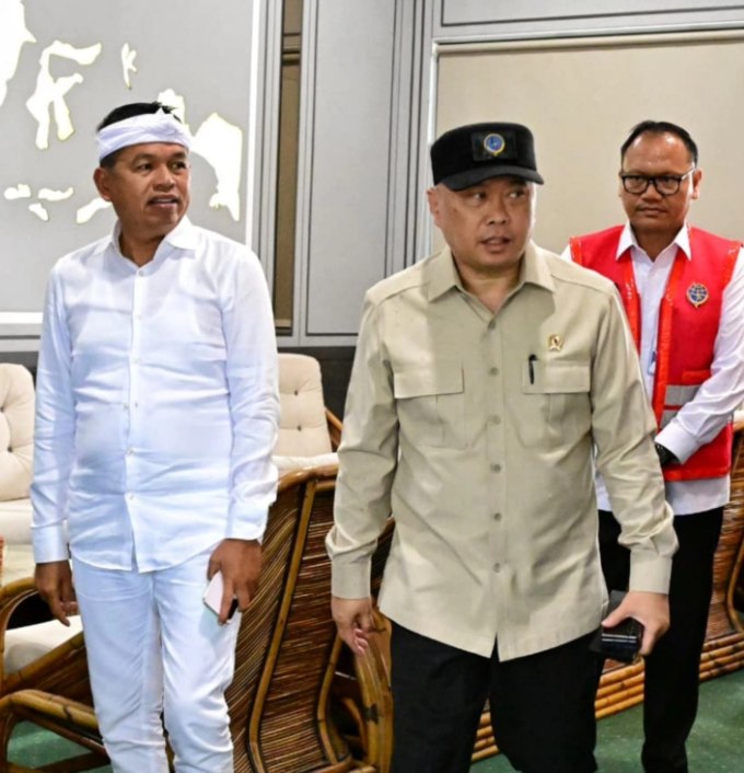 Kunjungan Kerja Menteri Perhubungan di Cirebon, Jawa Barat