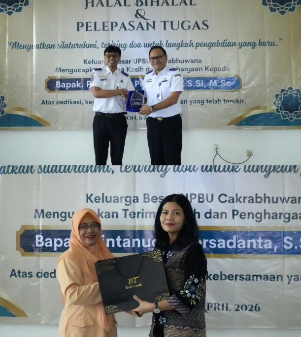 Halalbihalal yang dirangkaikan dengan pelepasan tugas Kepala Kantor, Bapak Pintanugra Persadanta, S.Si., M.Sc, serta perkenalan Pelaksana Tugas (Plt) Kepala Kantor, Bapak Zafaruddien Hidayat Shaleh, S.T