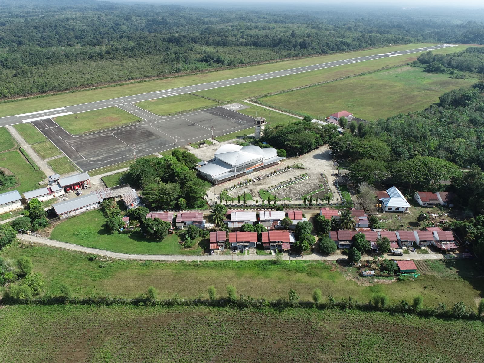TAMPAK UDARA