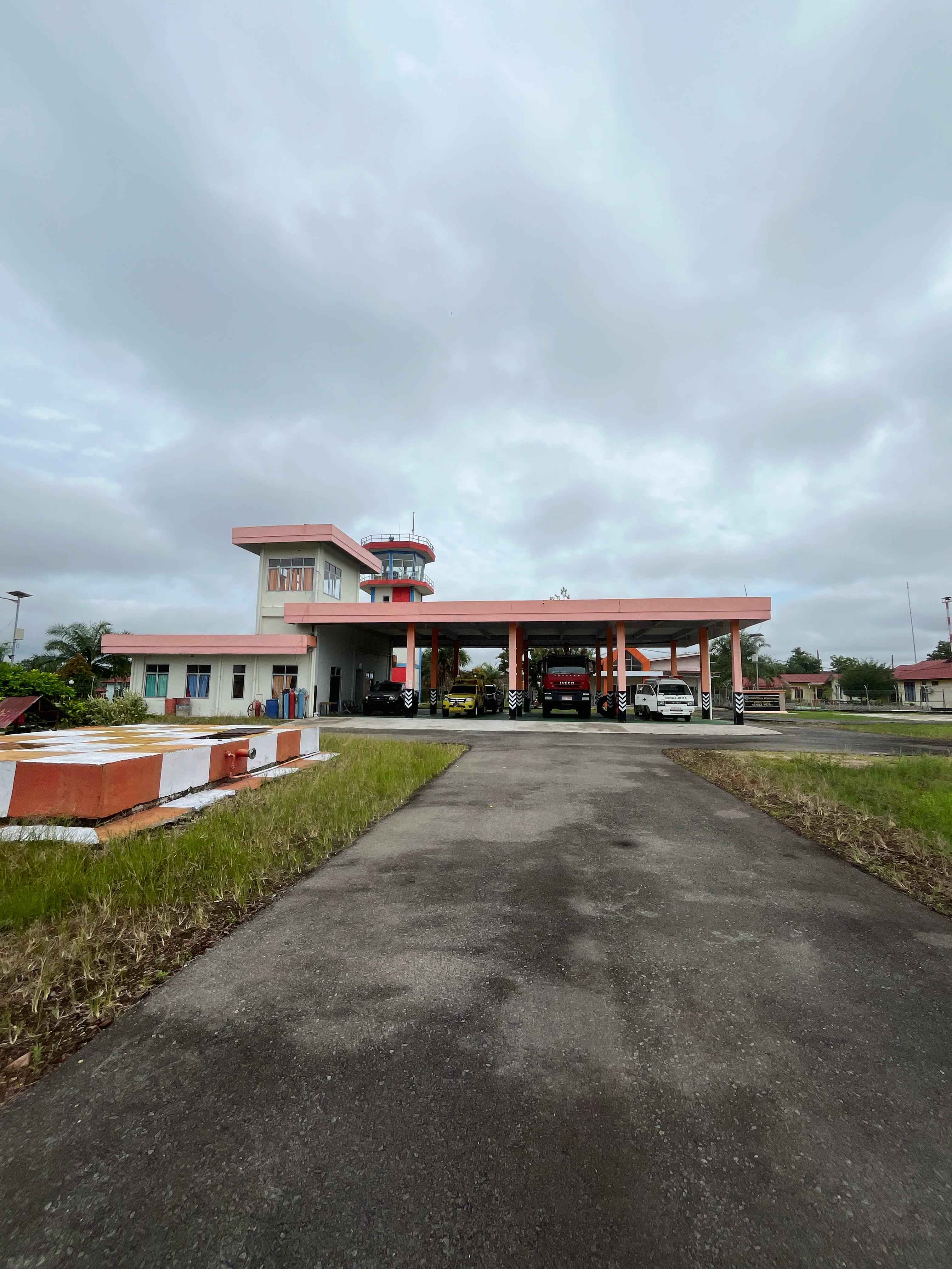 BANDARA NANGA PINOH