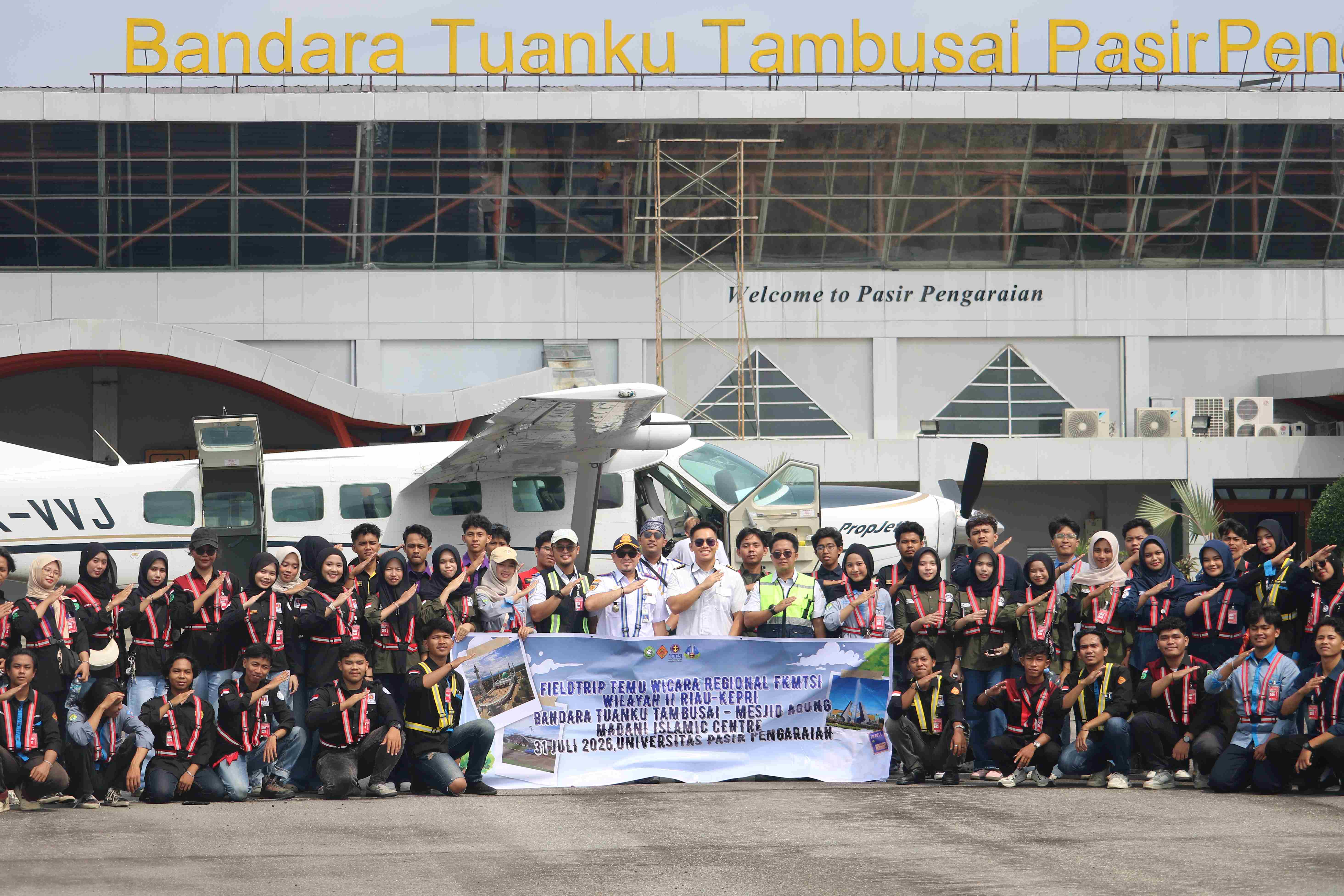 KUNJUNGAN HIMPUNAN MAHASISWA TEKNIK SIPIL RIAU-KEPRI